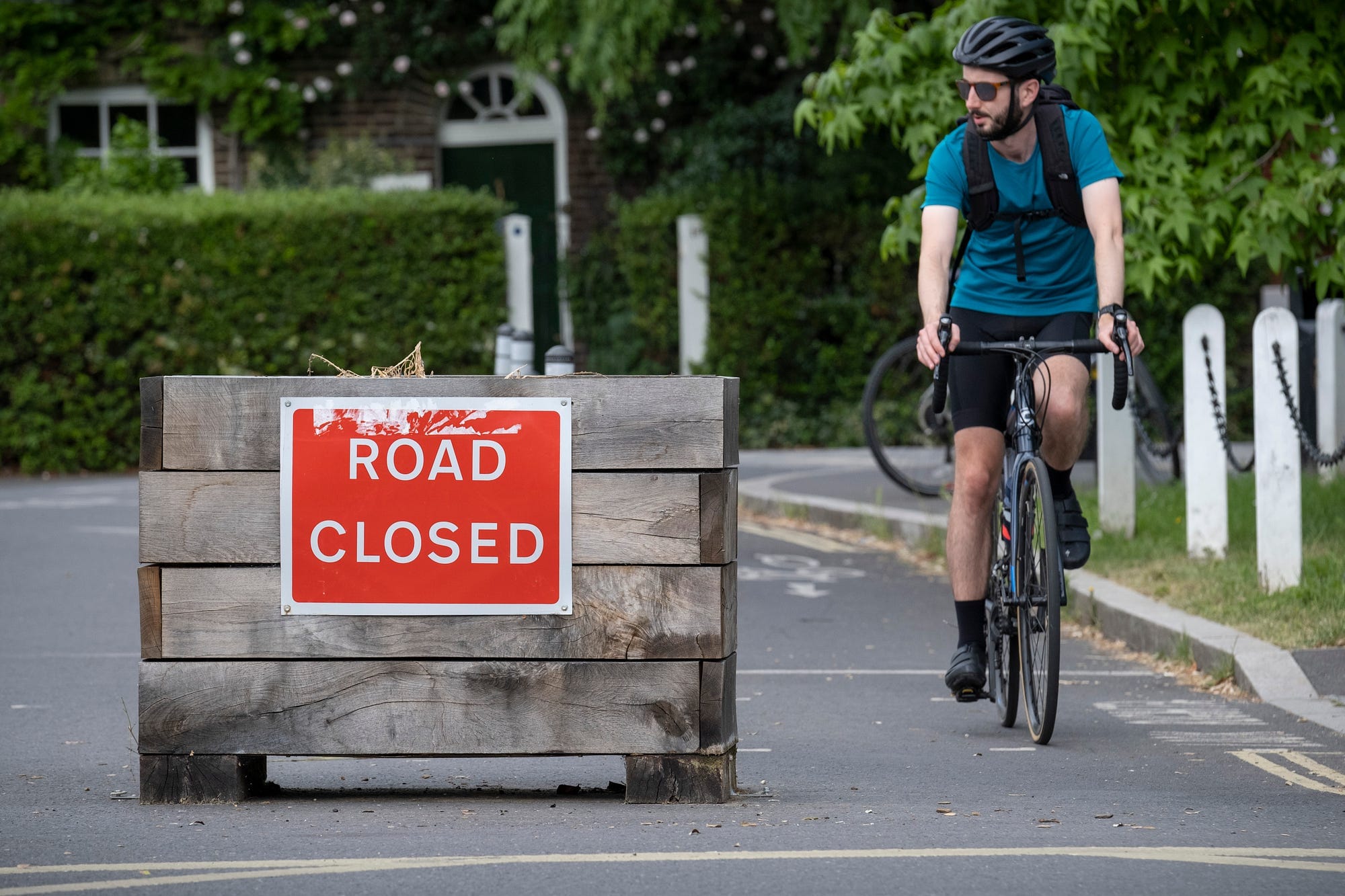 Battle lines drawn over low-traffic neighbourhoods