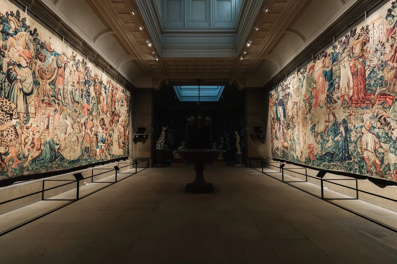 Death, taxes and the Devonshire hunting tapestries